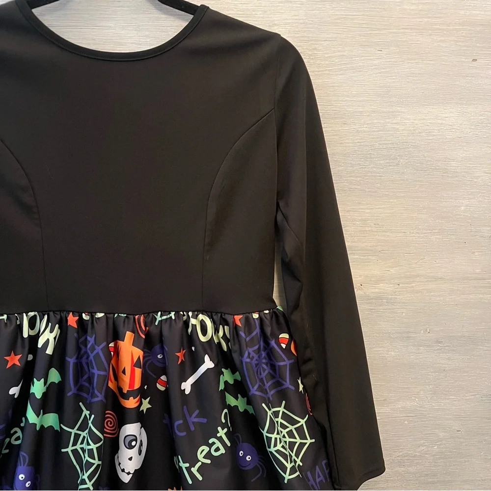 Camisa Spiders Webs Skulls Jackolanterns Candycorn Happy Halloween‎ Dress L LN